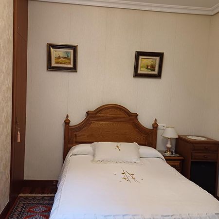 Pension Lorea San Sebastián Exterior foto
